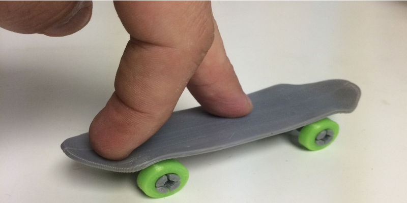 3D Printed Finger Skateboard Toy