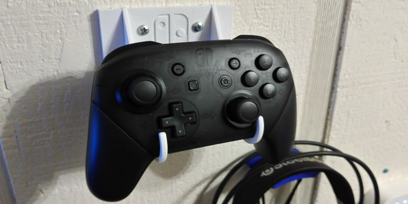 Switch PRO Controller Holder